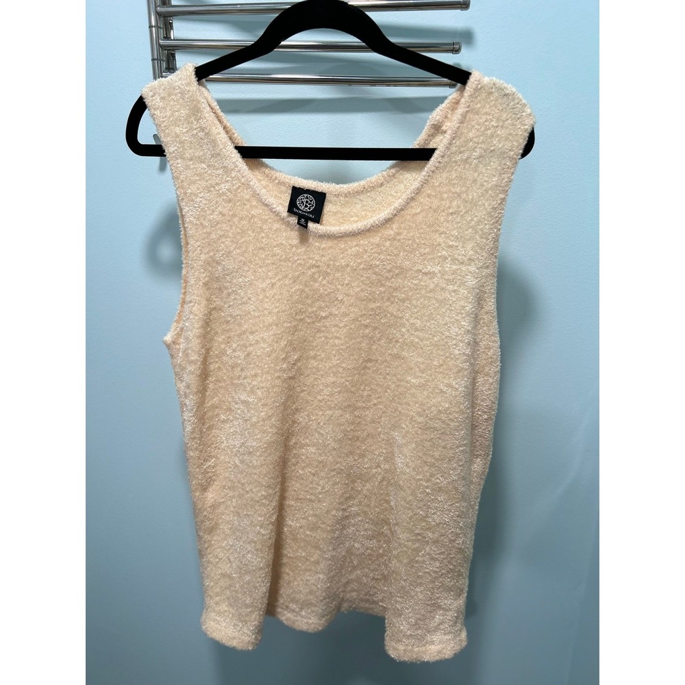 Bobeau Boucle Knit Tank Top Cream Medium Cozy Loungewear Casual Minimalist